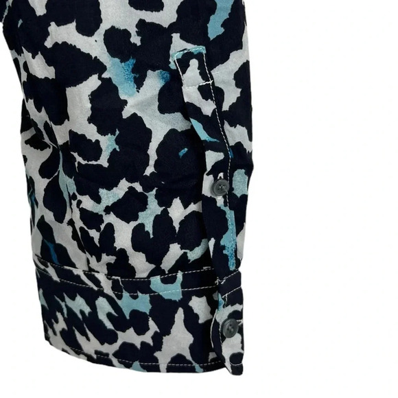 Talbots New Women’s L Roll-Tab Long Sleeve Hidden Button Up Animal Print Blouse - Picture 9 of 10